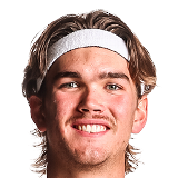 https://img.longzhuzhiboq.com.cn/img/basketball/player/cf26e2dc3b8214b750c4ba8e3db78db9.png