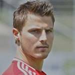 https://img.longzhuzhiboq.com.cn/img/football/player/4672a9095720979e045f5d58e184de82.png