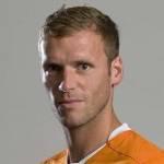 https://img.longzhuzhiboq.com.cn/img/football/player/6fe51accddc89a6dd8aab2b429b43ca9.png