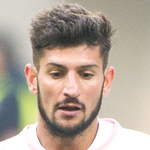 https://img.longzhuzhiboq.com.cn/img/football/player/791fda88c46ea8b3d184f32dd80490d7.png