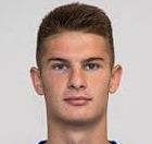 https://img.longzhuzhiboq.com.cn/img/football/player/b6dbd42d834a9d4631367fb2a2c3dd18.jpg